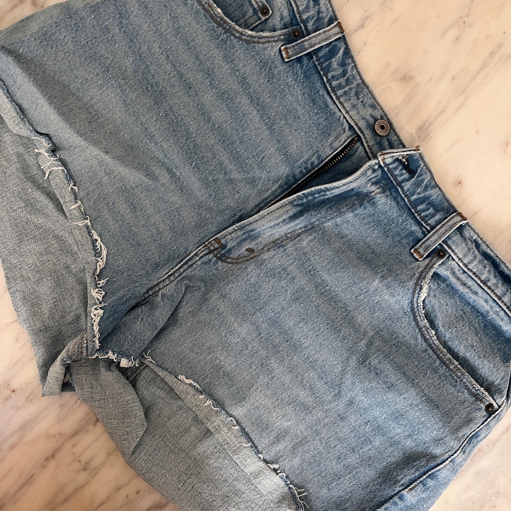 Abercrombie curve love denim shorts - worn once postpartum